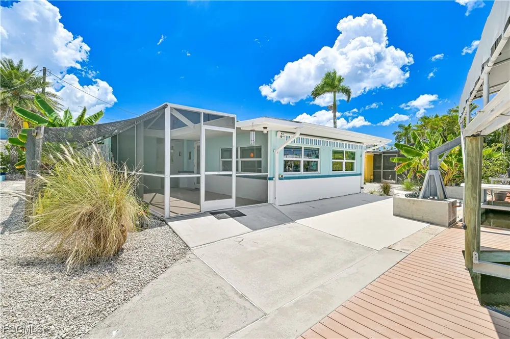 Harbor View Drive Matlacha, FL 33993