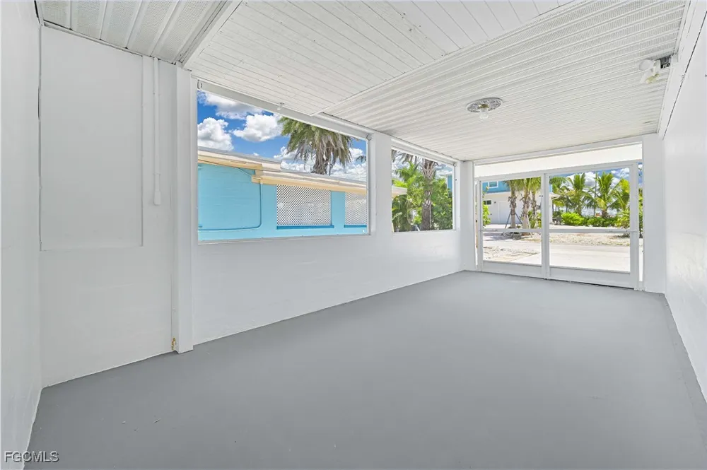 Harbor View Drive Matlacha, FL 33993