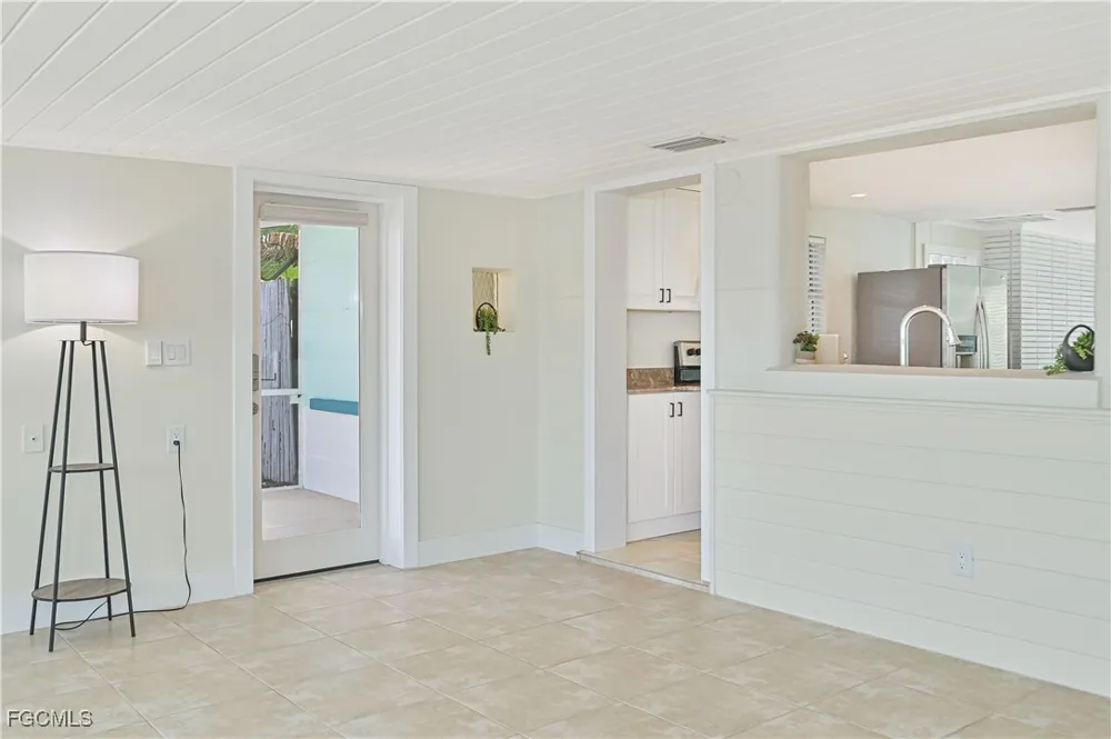 Harbor View Drive Matlacha, FL 33993