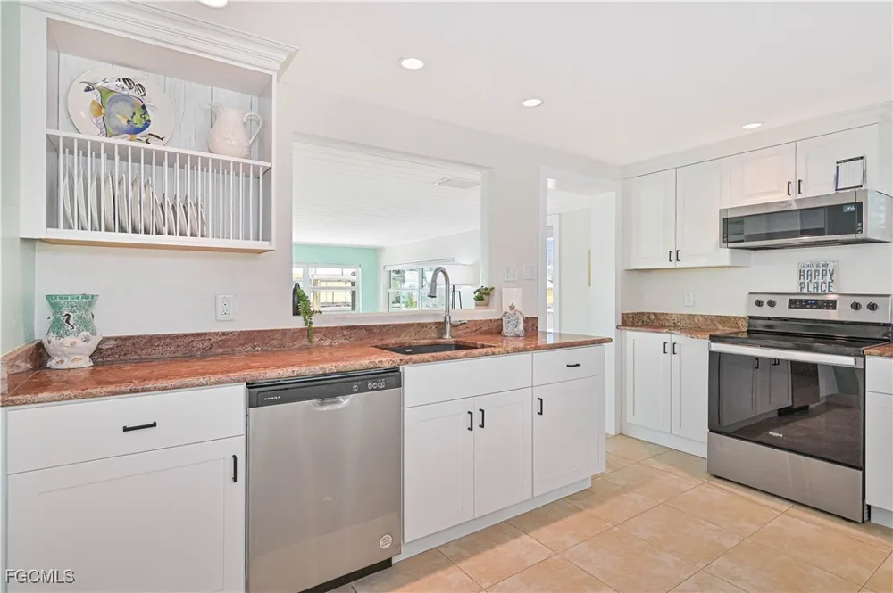 Harbor View Drive Matlacha, FL 33993