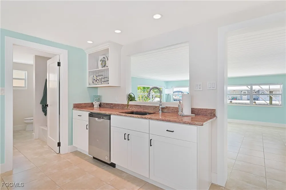 Harbor View Drive Matlacha, FL 33993