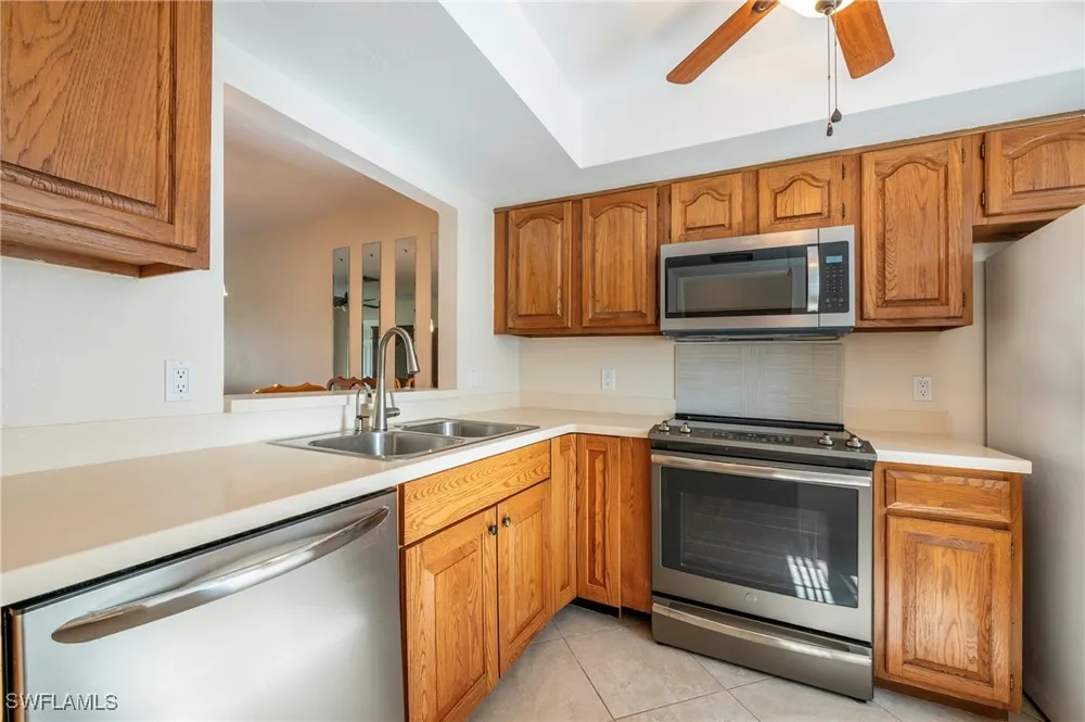 Pine Isle Lane #1006 Naples, FL 34112