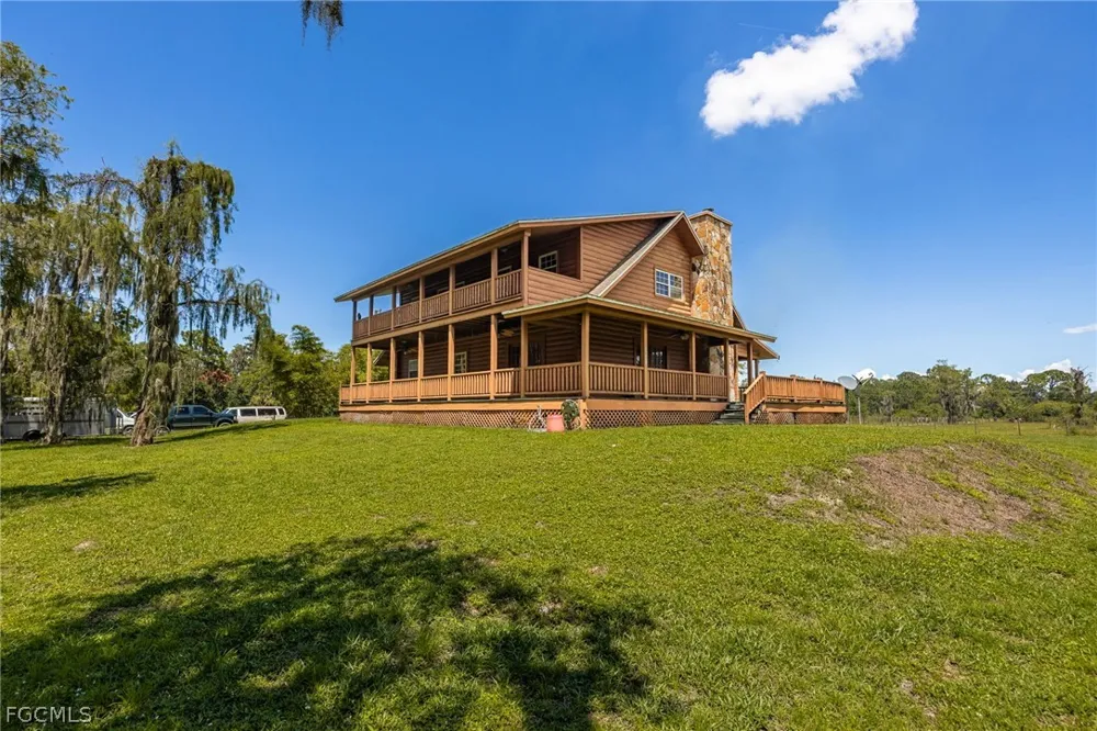 Jinete Street Clewiston, FL 33440