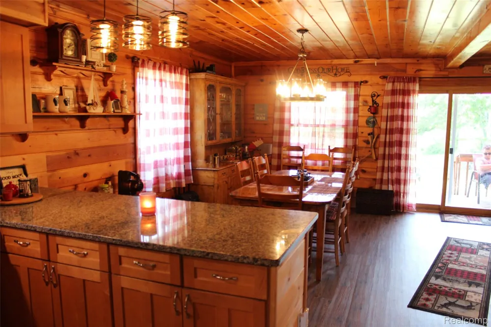3403 Eggleston Road Mentor Township, MI 48647