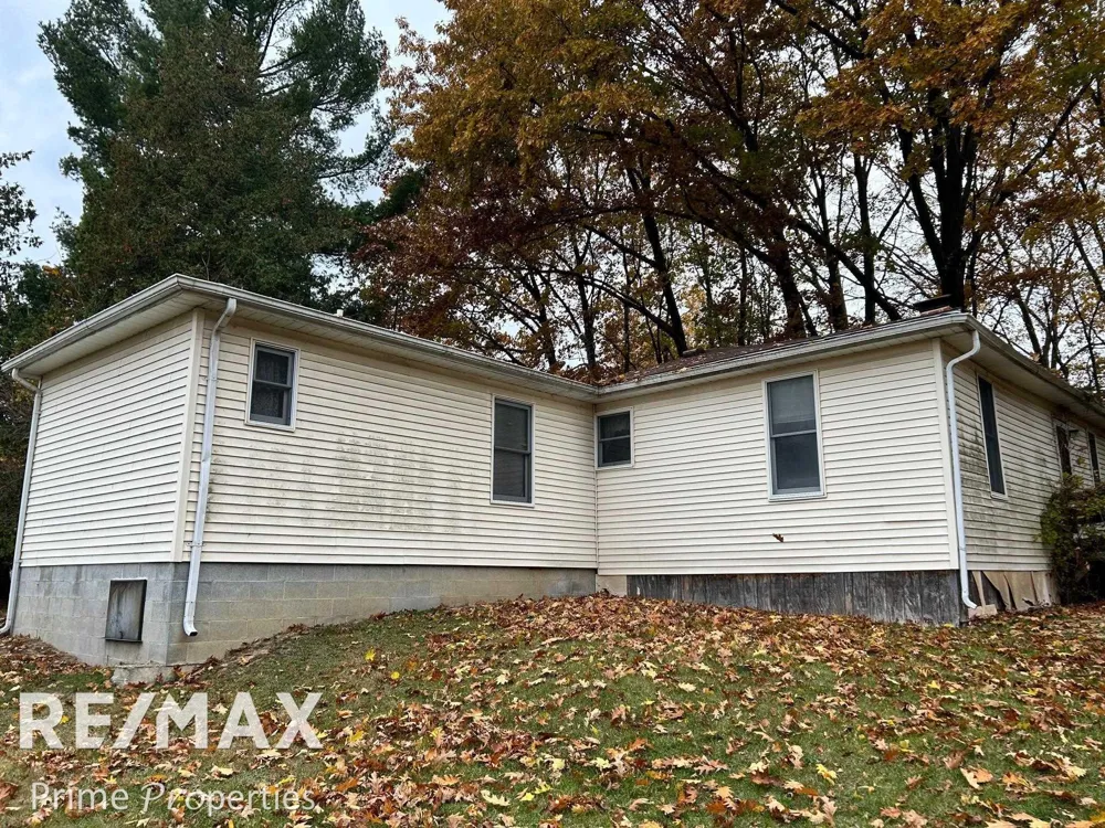 7152 Russell Street Genesee Charter Township, MI 48437