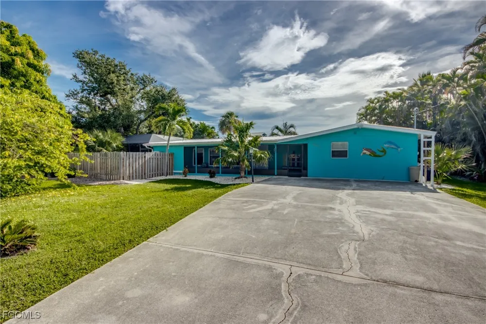 Date Street St James City, FL 33956