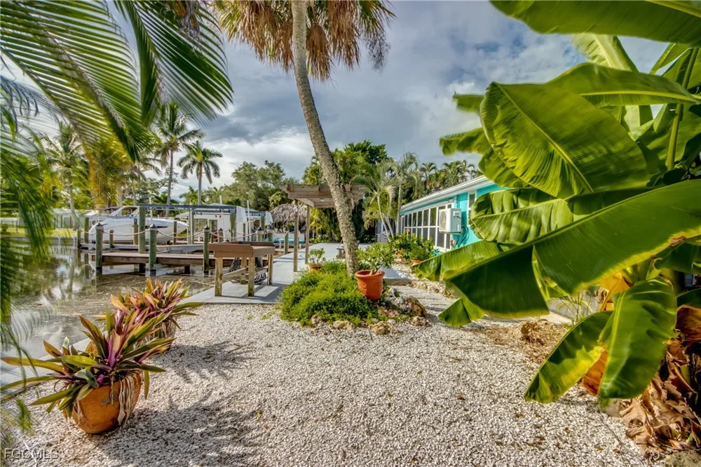 Date Street St James City, FL 33956