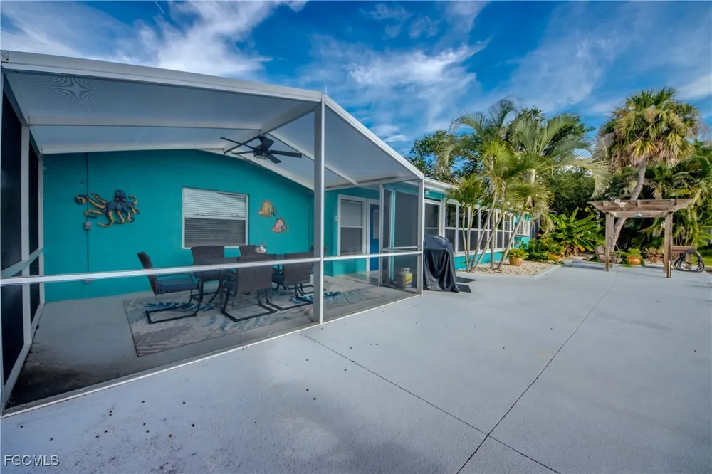 Date Street St James City, FL 33956