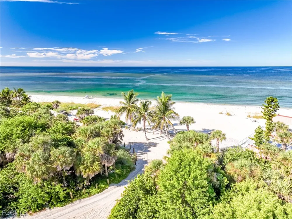 Butterfly Shell Drive Upper Captiva, FL 33924