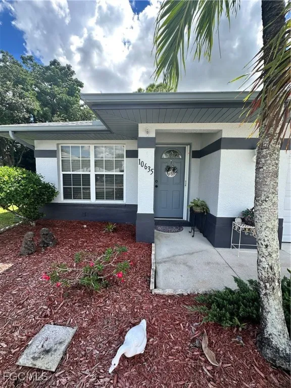Windsmont Court Lehigh Acres, FL 33936