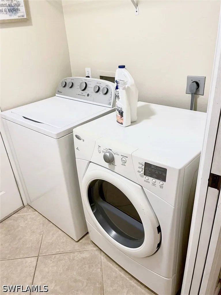 Stone Way Estero, FL 33928