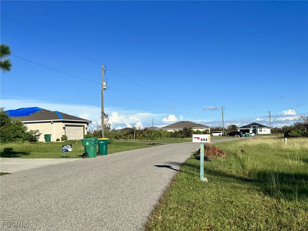 Albatross Road Rotonda West, FL 33947