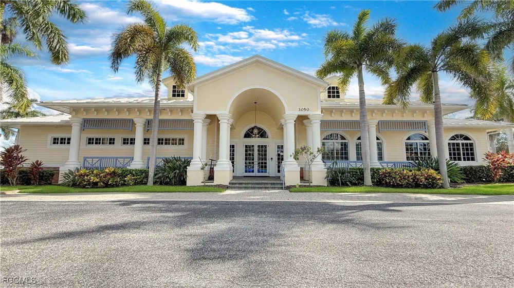 Sea Trawler Bend North Fort Myers, FL 33903