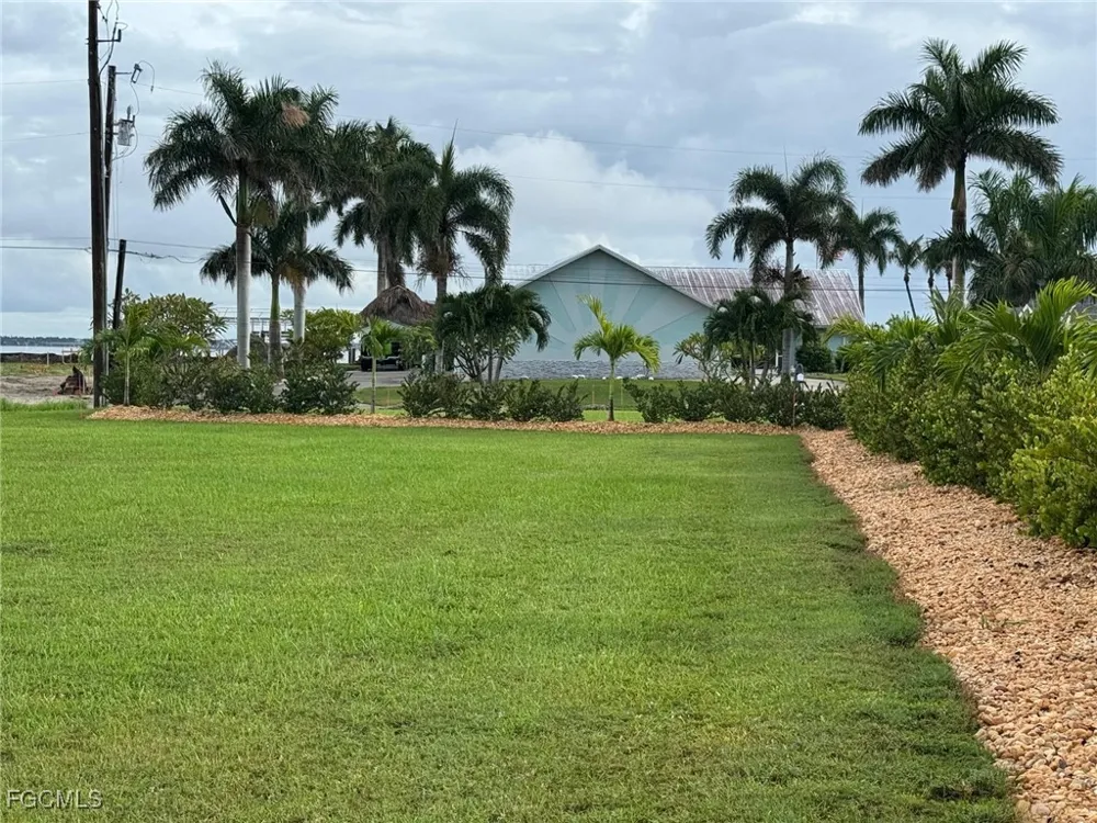 Seafan Circle North Fort Myers, FL 33903