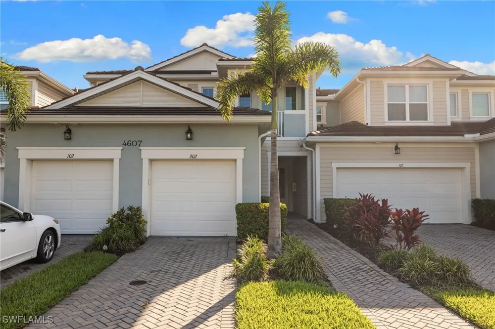 Arboretum Circle #202 Naples, FL 34112