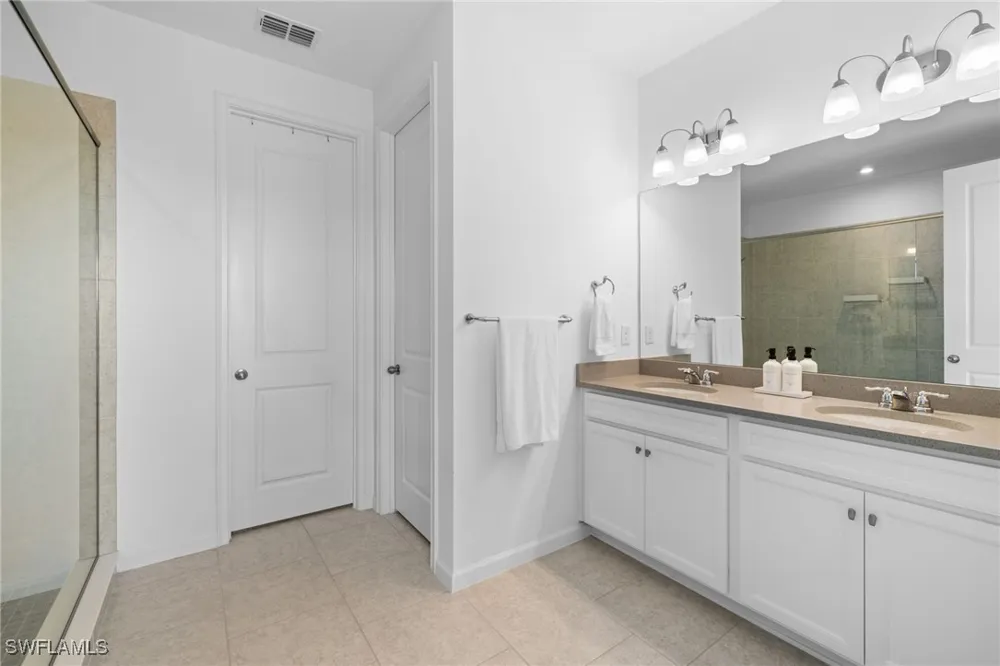 Arboretum Circle #202 Naples, FL 34112