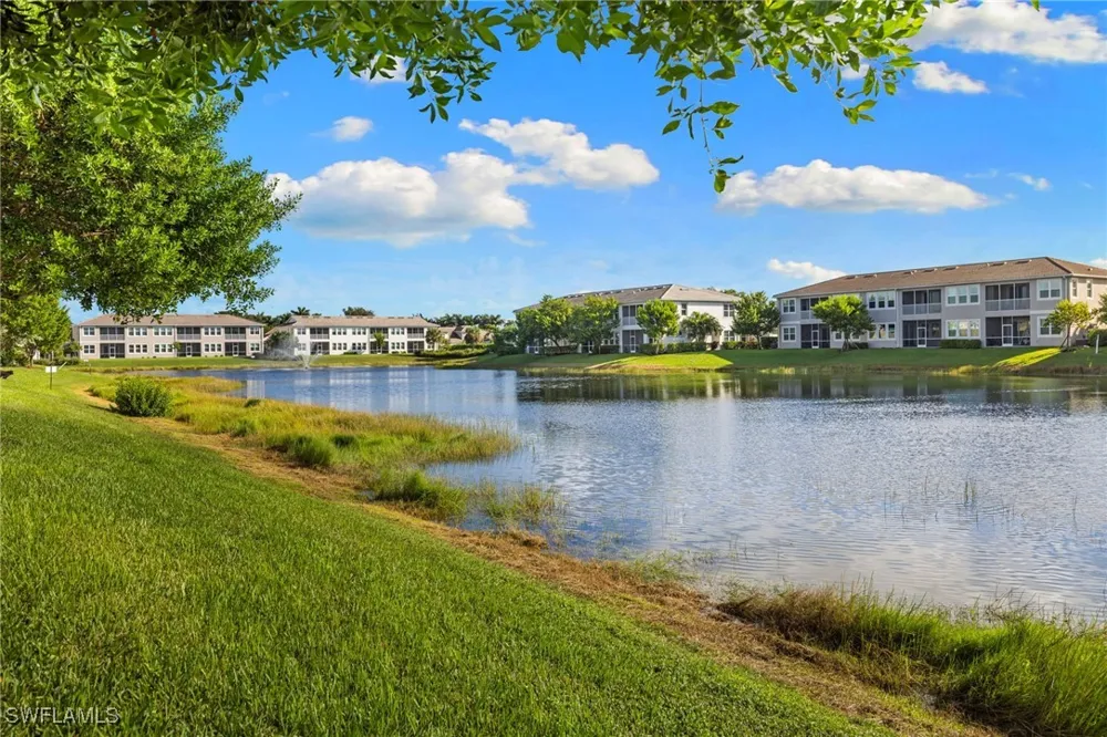Arboretum Circle #202 Naples, FL 34112