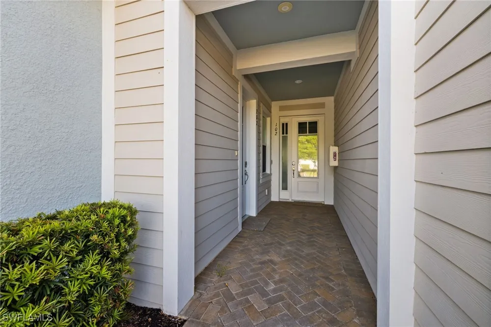 Arboretum Circle #202 Naples, FL 34112