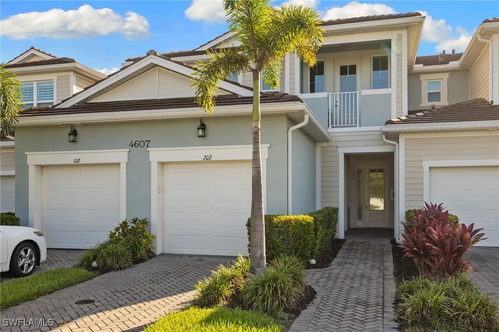 Arboretum Circle #202 Naples, FL 34112