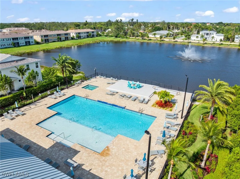 Arboretum Circle #202 Naples, FL 34112