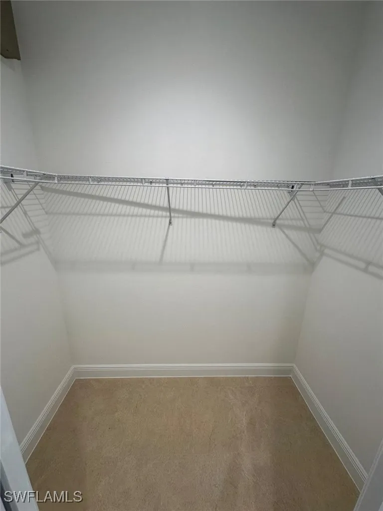 Della Drive Naples, FL 34117