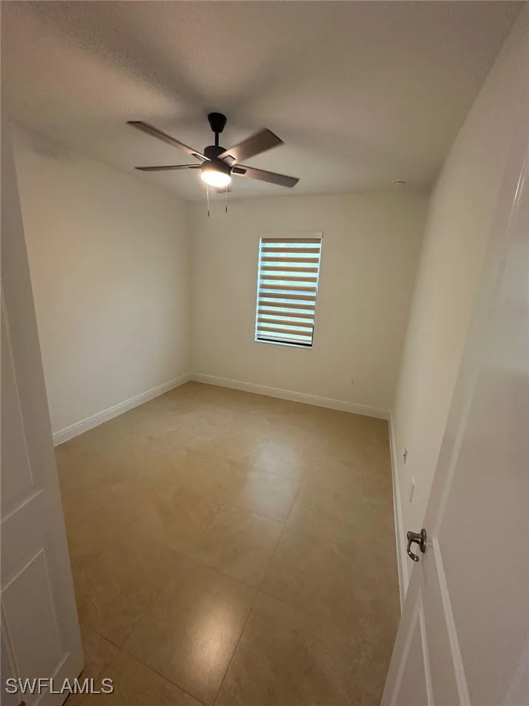 Della Drive Naples, FL 34117