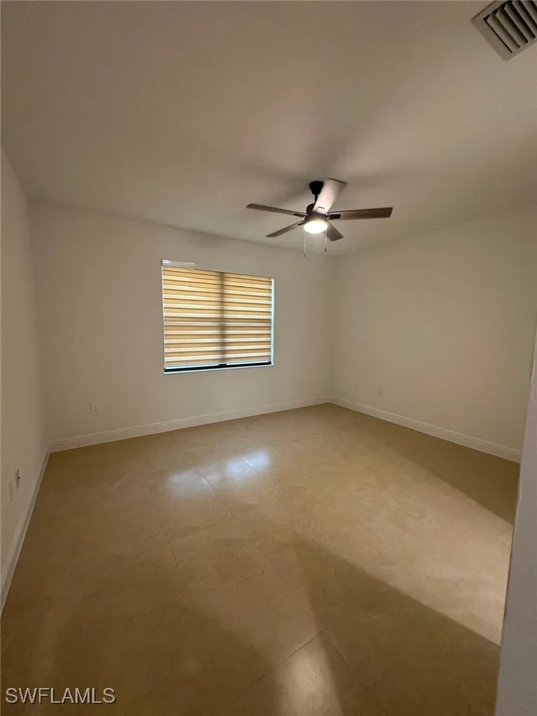 Della Drive Naples, FL 34117