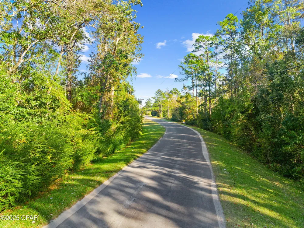 135 Canning Drive Wewahitchka, FL 32465