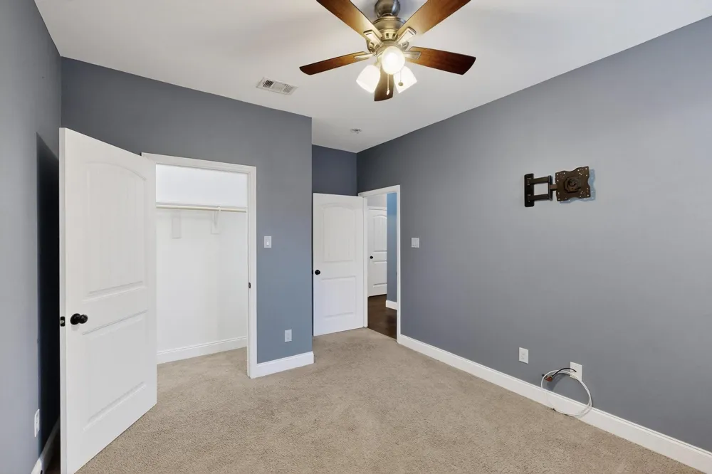 8224 Carlos Street White Settlement, TX 76108