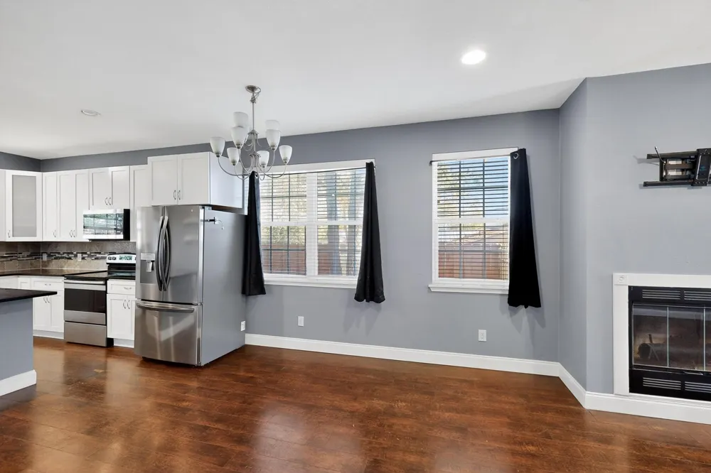 8224 Carlos Street White Settlement, TX 76108