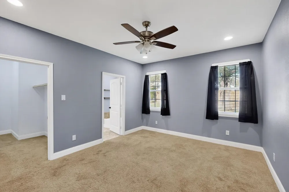 8224 Carlos Street White Settlement, TX 76108