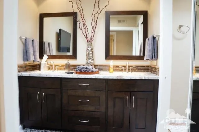 72710 Yucca Court Palm Desert, CA 92260