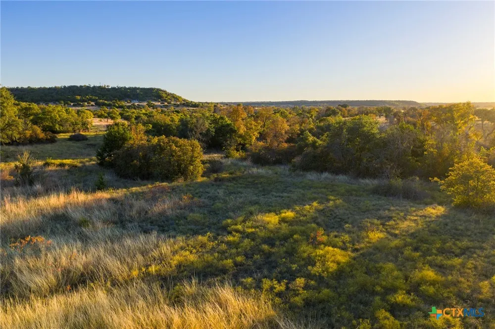 17 Copper Stone Mountain Hamilton, TX 76531