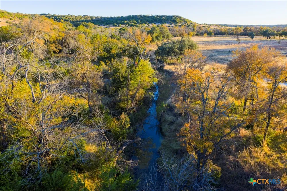 17 Copper Stone Mountain Hamilton, TX 76531