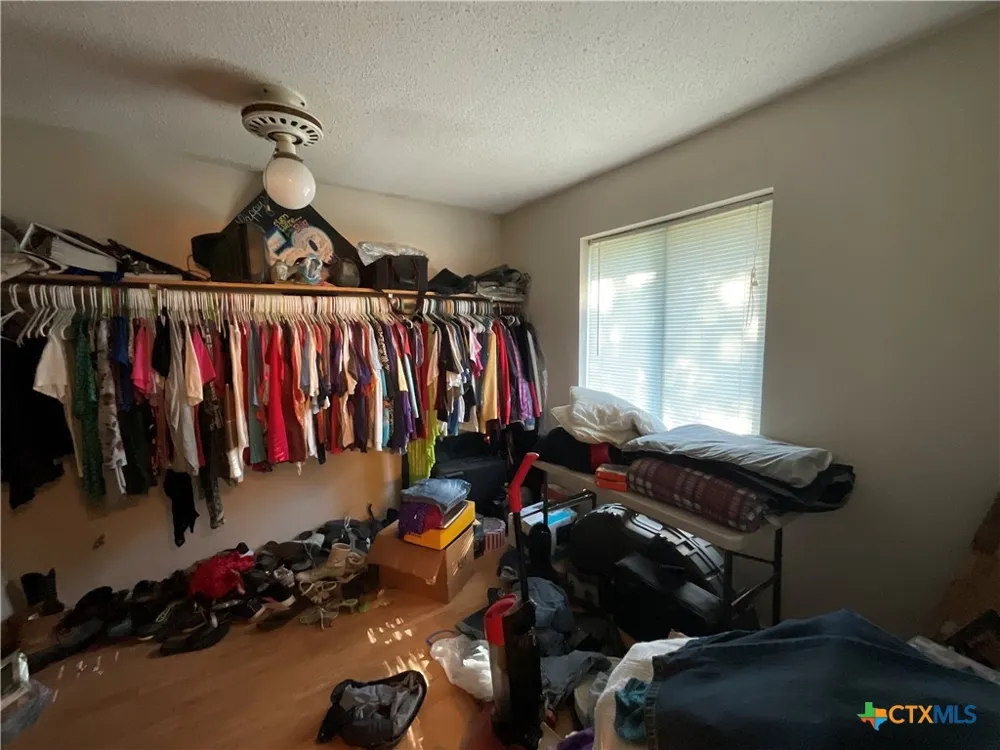 389 Hausmann Road Cuero, TX 77954