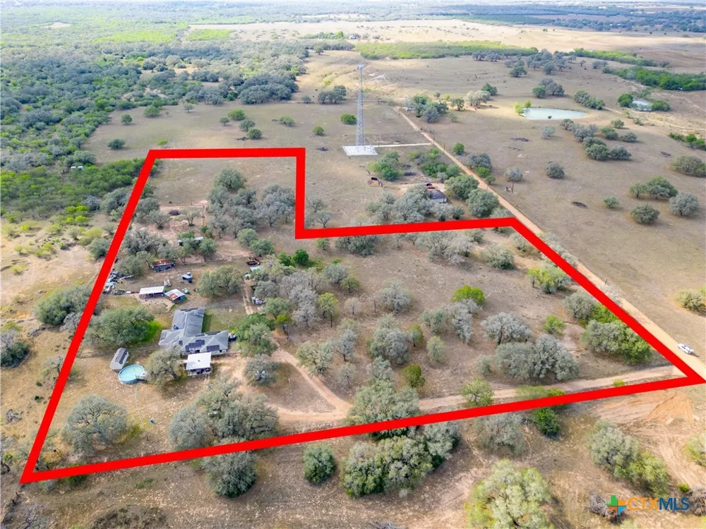 389 Hausmann Road Cuero, TX 77954