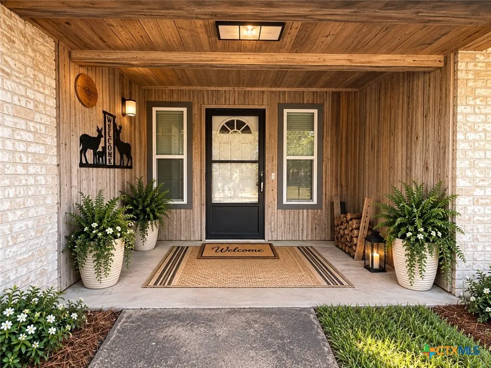 389 Hausmann Road Cuero, TX 77954