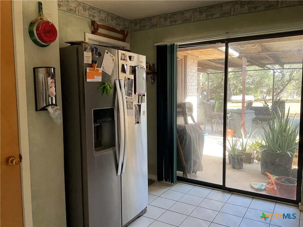 389 Hausmann Road Cuero, TX 77954