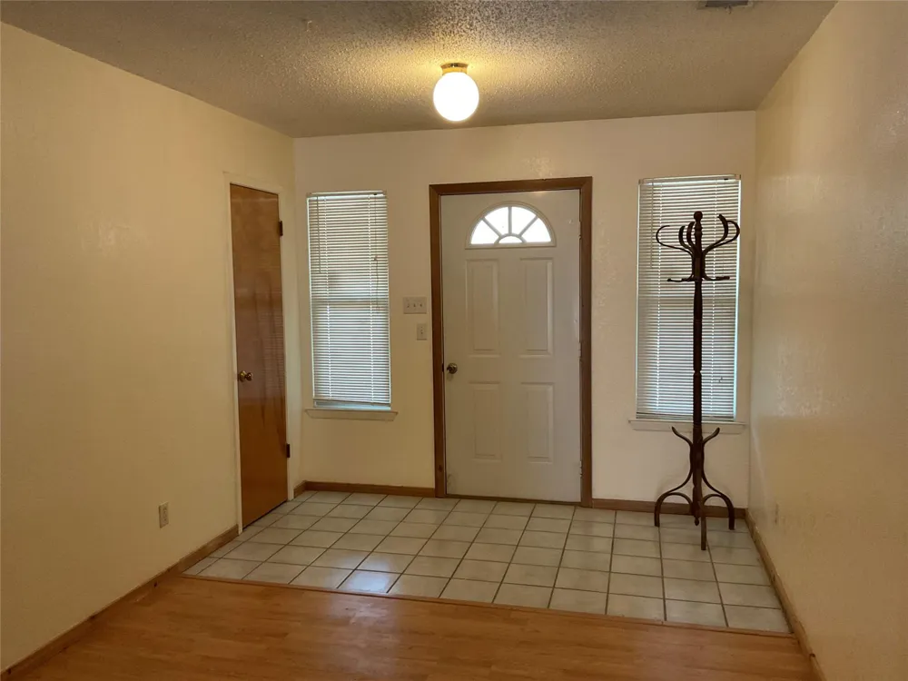 389 Hausmann Road Cuero, TX 77954