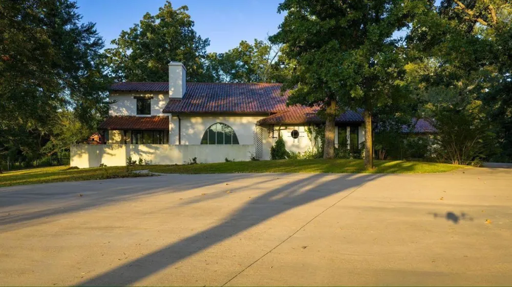 1577 County Road 431 Tennessee Colony, TX 75861