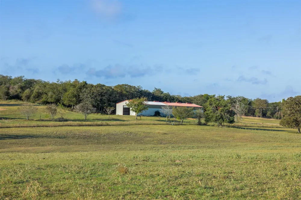 510 County Road 282 Cameron, TX 76520