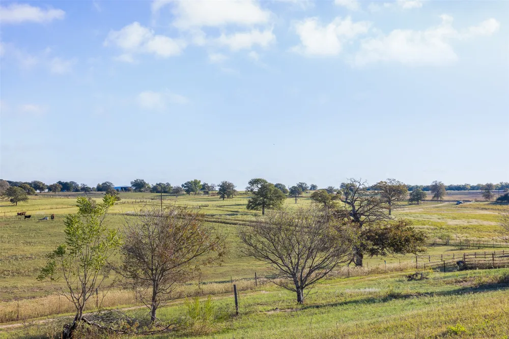 510 County Road 282 Cameron, TX 76520