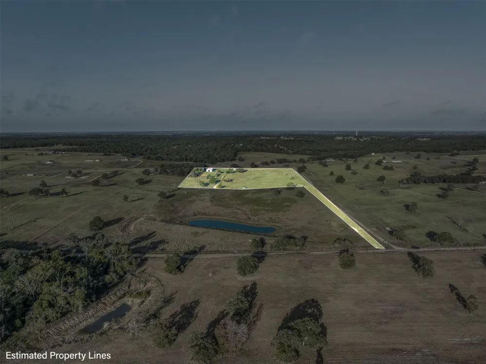 510 County Road 282 Cameron, TX 76520