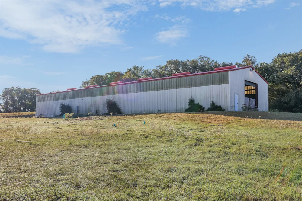510 County Road 282 Cameron, TX 76520