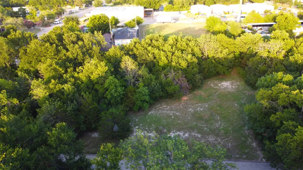 607 Parkdale Lane DeSoto, TX 75115