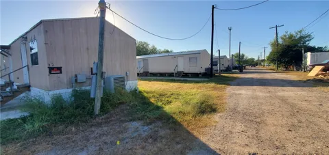 1131 W Kenedy Avenue