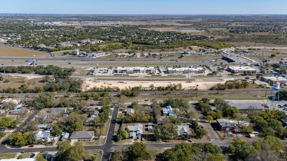 313 Front Street Kyle, TX 78640