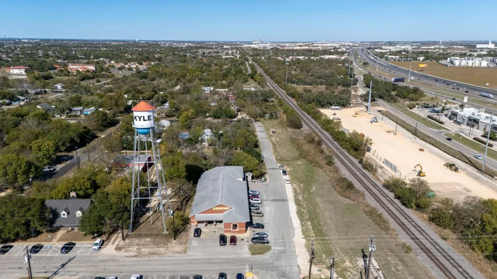 313 Front Street Kyle, TX 78640