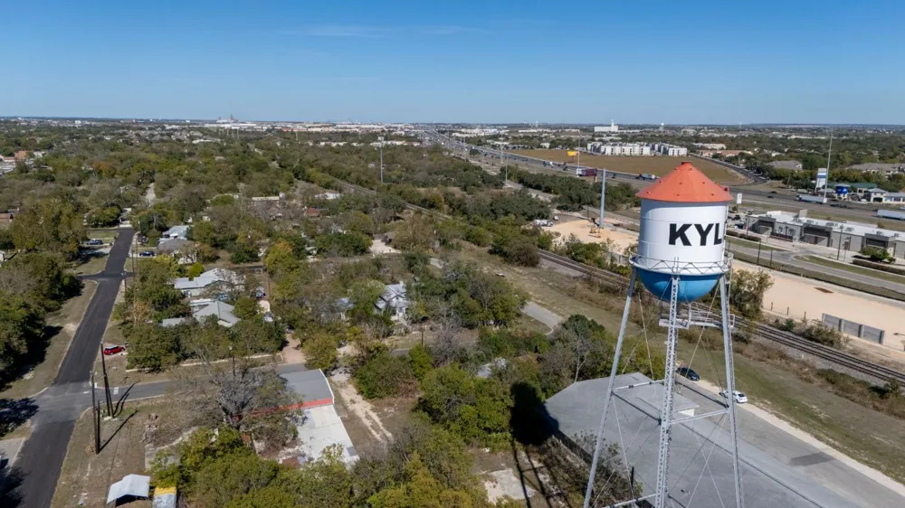313 Front Street Kyle, TX 78640