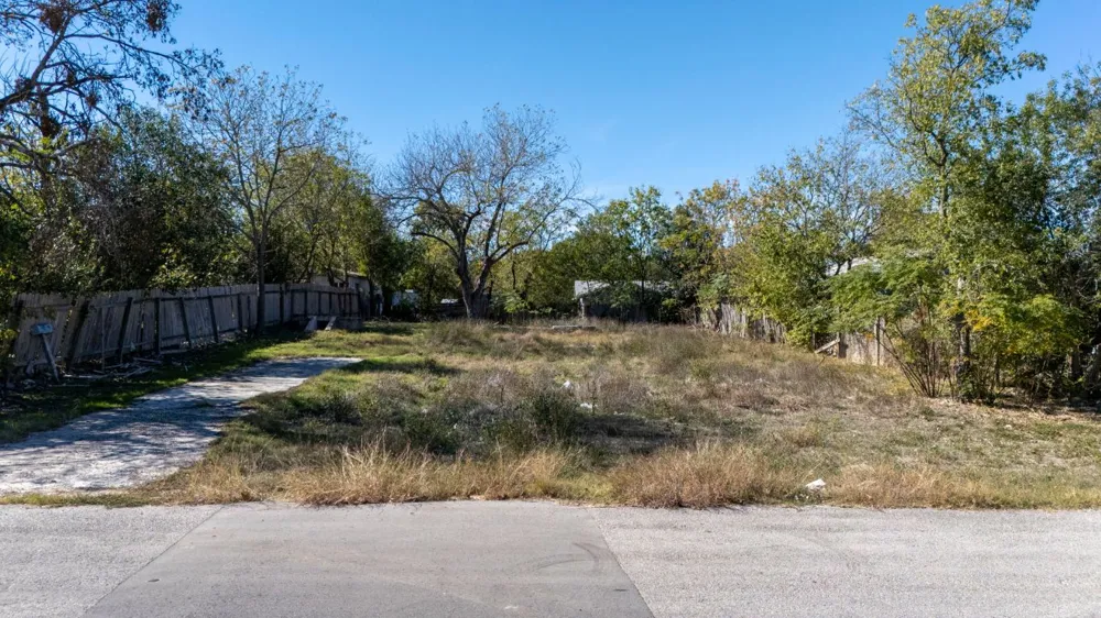 313 Front Street Kyle, TX 78640